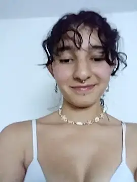 Snapshot of LuaBusch chatting on 01/06/26, 05:44 LuaBusch online show from 01/06/26, 05:44