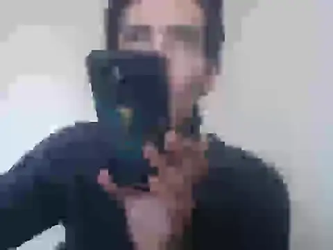 Snapshot of snackontime18 chatting on 05/23/26, 06:34 snackontime18 online show from 05/23/26, 06:34