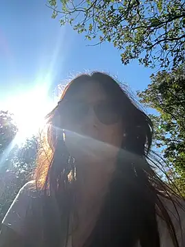 Snapshot of MommyGoddessL chatting on 10/01/25, 02:23 MommyGoddessL online show from 10/01/25, 02:23