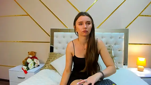 BeatriceAddams online show from 09/24/25, 08:56