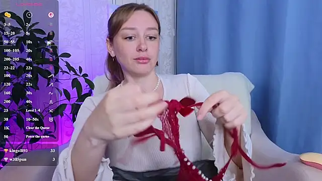 evashiny  online show from 06/19/26, 01:43