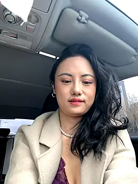 wen521 online show from 11/05/25, 02:44