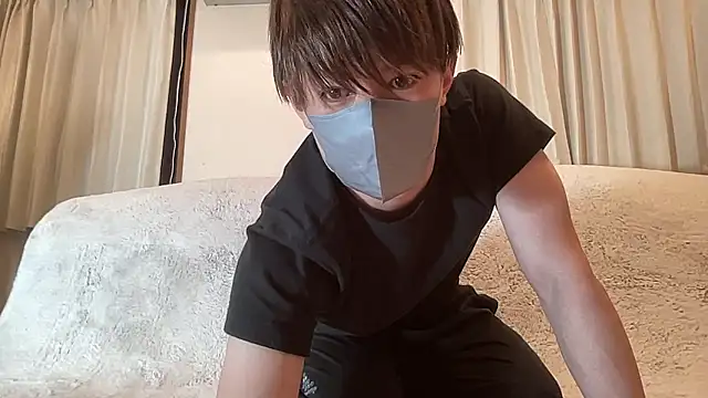 Snapshot of kei0000kei chatting on 02/25/26, 03:43 kei0000kei online show from 02/25/26, 03:43