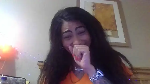 Snapshot of Flossee chatting on 03/09/26, 02:04 Flossee online show from 03/09/26, 02:04