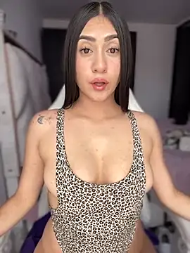 Snapshot of isabela_l chatting on 02/05/26, 04:55 isabela l online show from 02/05/26, 04:55