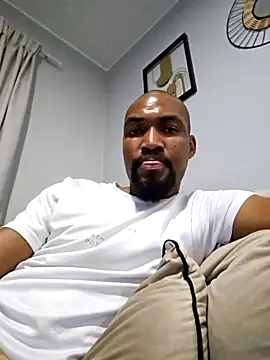 mojaymort online show from 10/08/25, 05:43