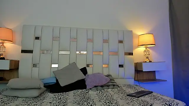 Snapshot of nextboywell1 chatting on 03/14/26, 03:56 nextboywell1 online show from 03/14/26, 03:56