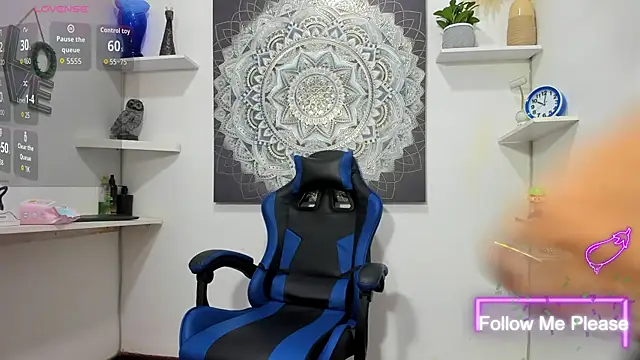 nextboywell1 online show from 04/30/26, 03:24