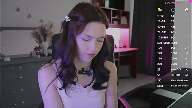 KendalHottt online show from 10/25/25, 03:36