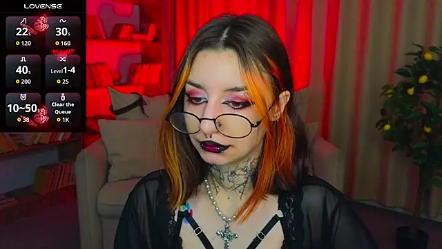 Mistress  Marcelline online show from 04/28/26, 01:26
