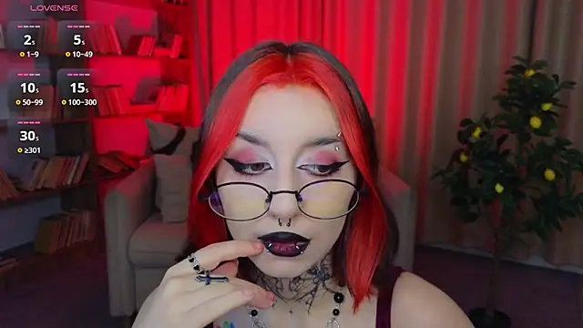 Mistress  Marcelline online show from 05/07/26, 01:55