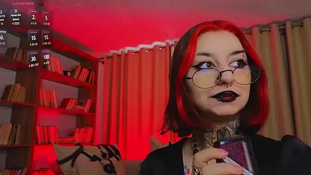 Mistress  Marcelline online show from 05/12/26, 02:19