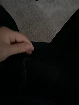 Snapshot of KAZANOVAA chatting on 11/22/25, 04:44 KAZANOVAA online show from 11/22/25, 04:44