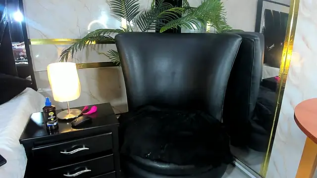 Snapshot of AnastasiaBelov chatting on 09/27/25, 01:16 AnastasiaBelov online show from 09/27/25, 01:16