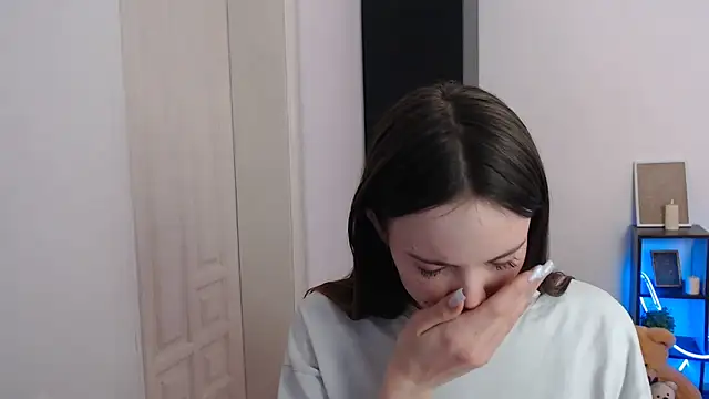 Ariella ari online show from 11/30/25, 01:59