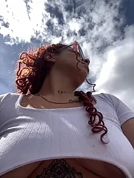 haally-mll online show from 10/20/25, 06:30