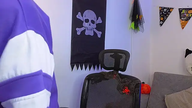 yulian vasquez online show from 10/25/25, 12:23