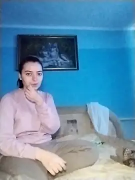 Viktoriia27 online show from 12/17/25, 12:22