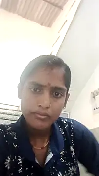 Guriya0076 online show from 10/28/25, 10:30