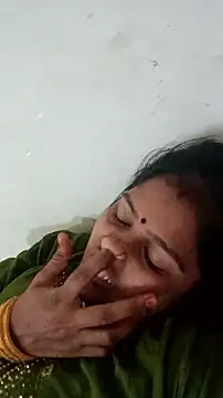 Guriya0076 online show from 04/26/26, 12:36