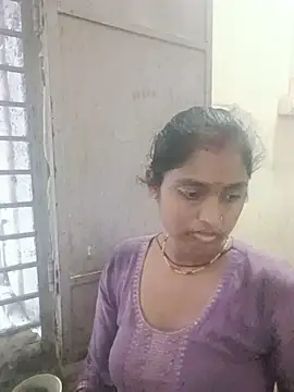 Snapshot of Guriya0076 chatting on 06/16/26, 12:19 Guriya0076 online show from 06/16/26, 12:19