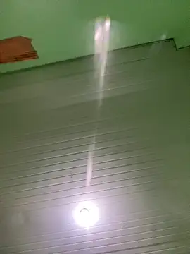 Snapshot of wl20002 chatting on 04/11/26, 05:28 wl20002 online show from 04/11/26, 05:28