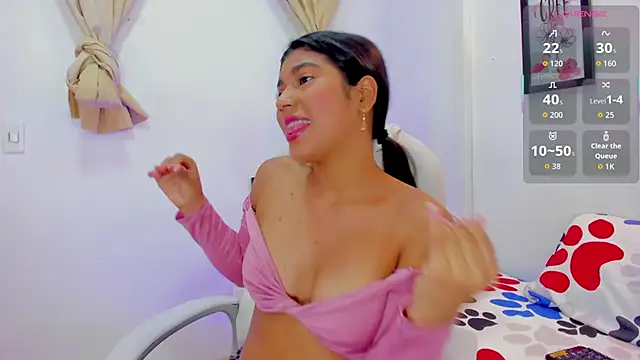 andrea sanchezz online show from 09/25/25, 02:10