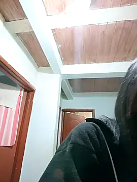 Snapshot of U-Upaaita chatting on 02/16/26, 02:29 U-Upaaita online show from 02/16/26, 02:29