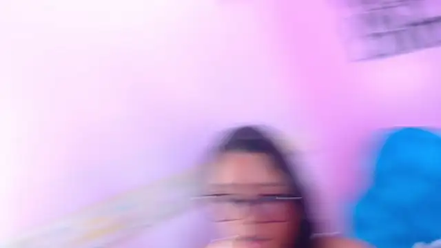 Snapshot of EMMA_ROGGER chatting on 11/30/25, 03:16 EMMA ROGGER online show from 11/30/25, 03:16