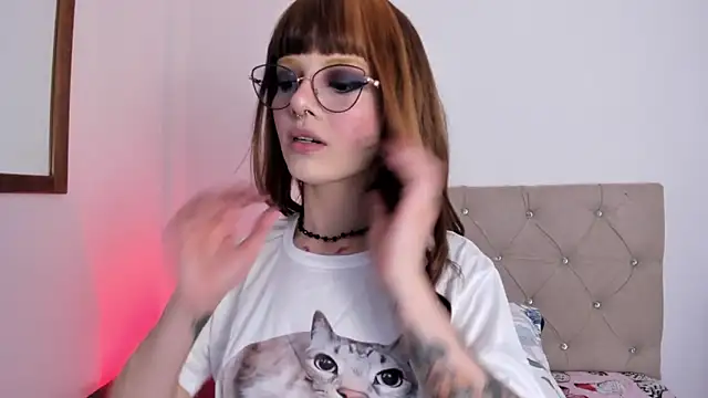 abby jones2 online show from 11/12/25, 02:45