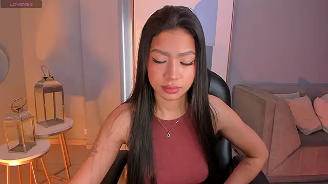 SophieHouston  online show from 06/15/26, 05:09