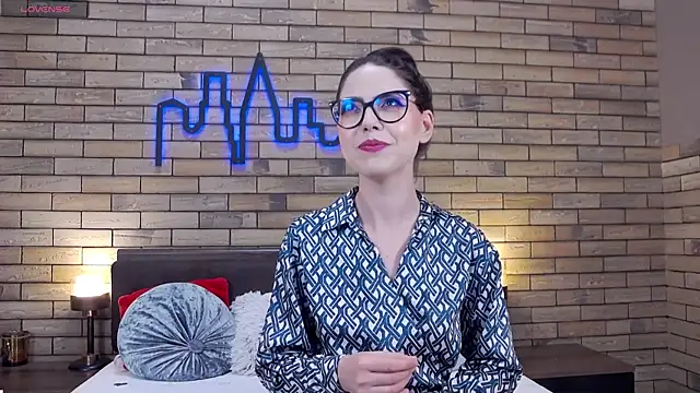 KaylaLewys online show from 09/08/25, 05:34