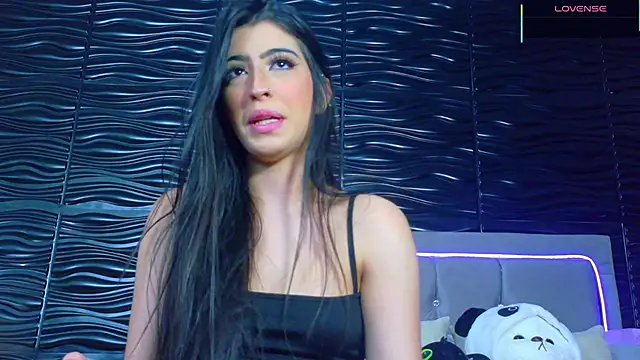 Ambar Bull online show from 09/28/25, 12:21