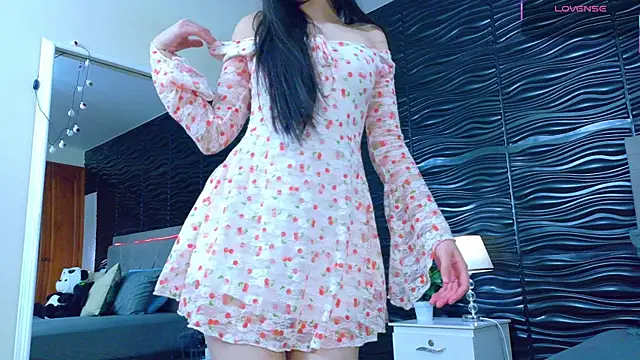 Ambar Bull online show from 10/22/25, 12:05