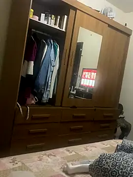 PIROCAGG21 online show from 12/01/25, 11:10