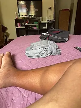 Snapshot of PIROCAGG21 chatting on 02/17/26, 06:03 PIROCAGG21 online show from 02/17/26, 06:03