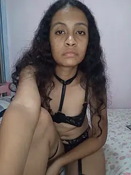Snapshot of kitty46hot chatting on 02/13/26, 04:30 kitty46hot online show from 02/13/26, 04:30