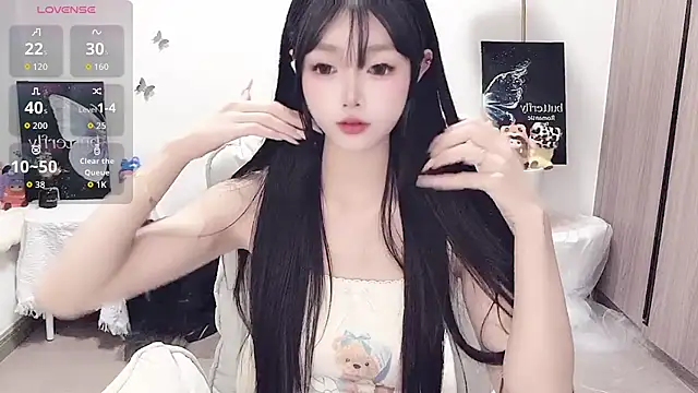 Snapshot of -EEBABY chatting on 03/14/26, 03:28 -EEBABY online show from 03/14/26, 03:28