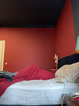 Snapshot of SexyLeon8 chatting on 11/03/25, 08:15 SexyLeon8 online show from 11/03/25, 08:15