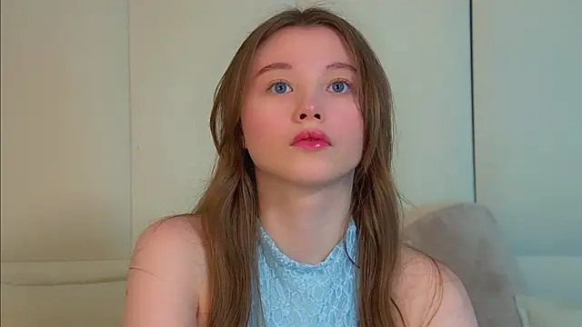 KeiraAsti online show from 06/15/26, 06:10