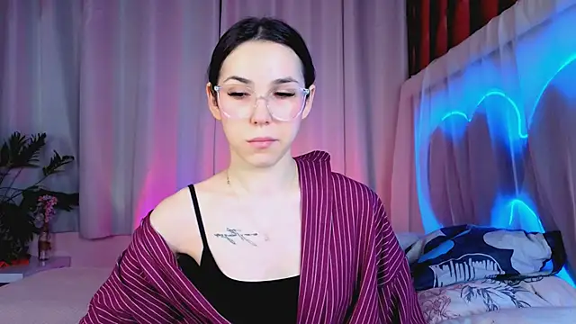 -CindyLou online show from 02/07/26, 05:00