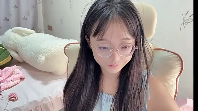 puppy-999 online show from 10/01/25, 02:12