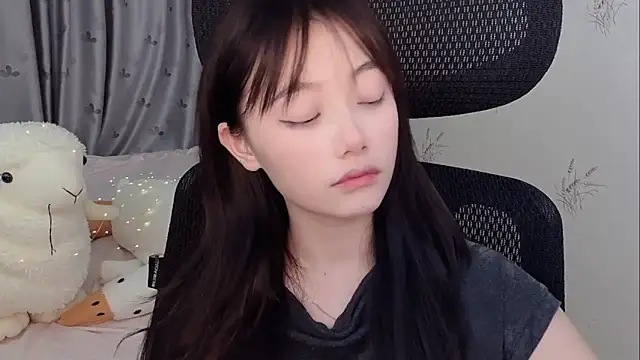 puppy-999 online show from 06/10/26, 12:48