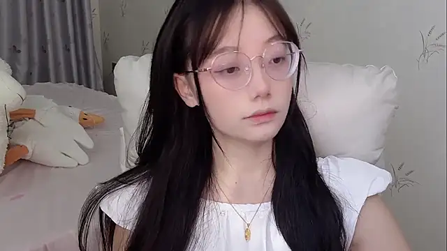 puppy-999 online show from 06/15/26, 01:46