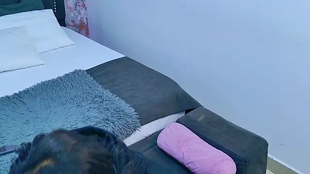 Becca Grims online show from 10/16/25, 03:18