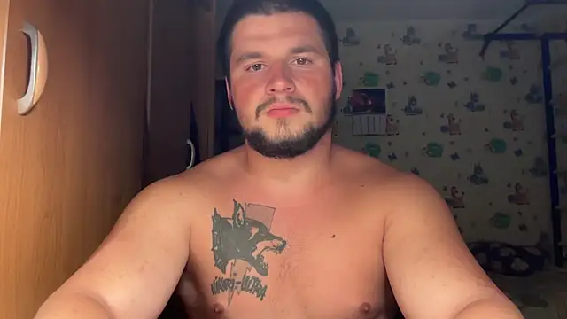 chiraq1945 online show from 06/17/26, 06:42