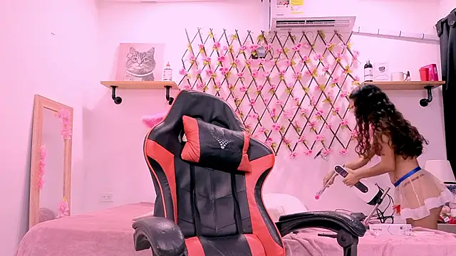 Snapshot of Akira_Hime chatting on 02/27/26, 02:11 Akira Hime online show from 02/27/26, 02:11