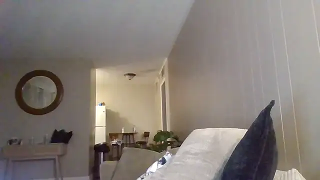 Snapshot of Miss_honey94 chatting on 09/28/25, 09:58 Miss honey94 online show from 09/28/25, 09:58