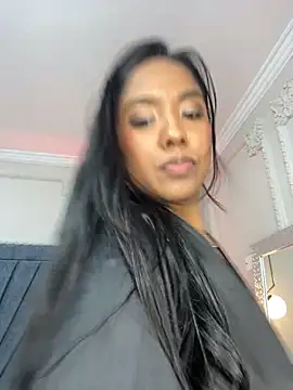 Snapshot of Mia_Roset chatting on 09/12/25, 01:28 Mia Roset online show from 09/12/25, 01:28