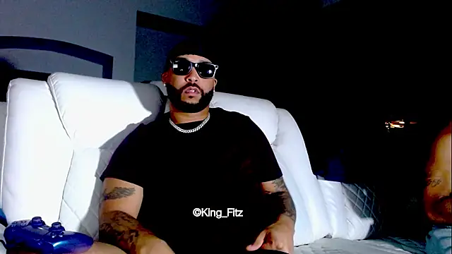 KING FITZ online show from 04/28/26, 01:15